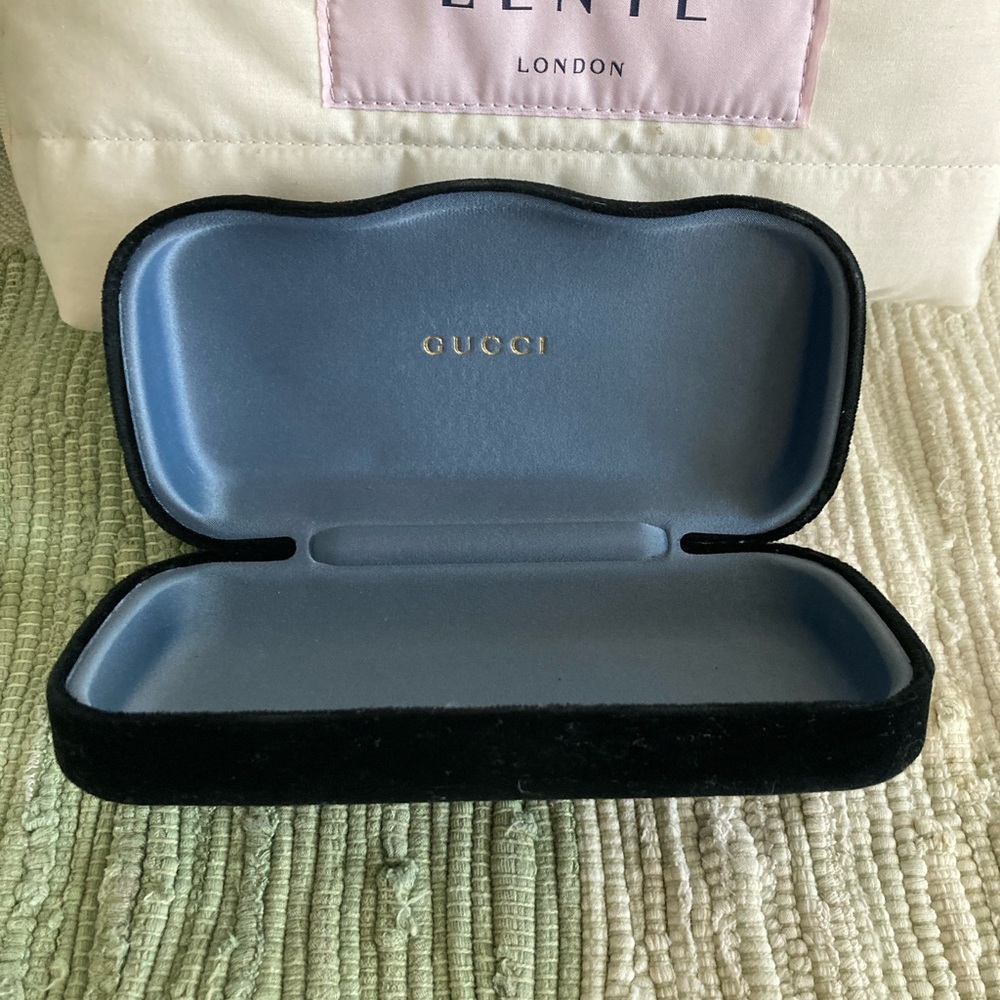 Gucci Women's eyeglasses- Brown and Cream - Picture 10 of 10